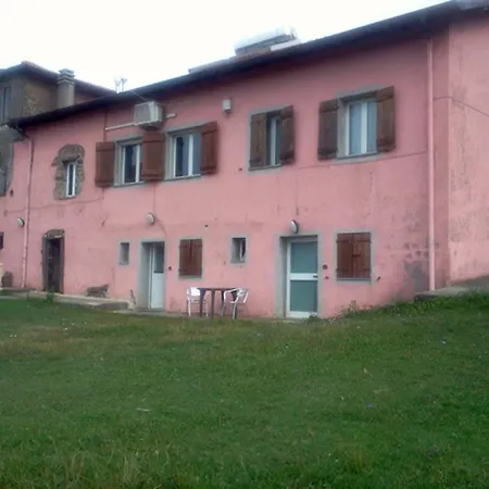 La Debbia Ranch Feriegård *
